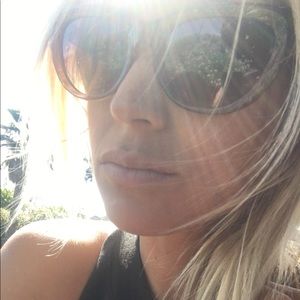 Meet your Posher, Sonja